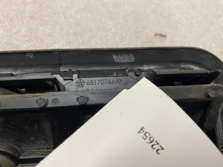 Jaguar E-Pace (2017 - ) 68170766AB Вентиляционная решетка кузова — фото 2