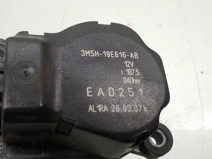 Ford Focus (2005 - 2008) 3M5H19E616AB Двигатель задвижки потока воздуха — фото 4