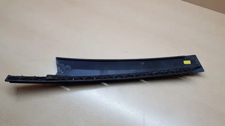 BMW 3 F30 F35 F31 (2012 - 2018) 7263380 Накладка стекла задней двери — фото 5