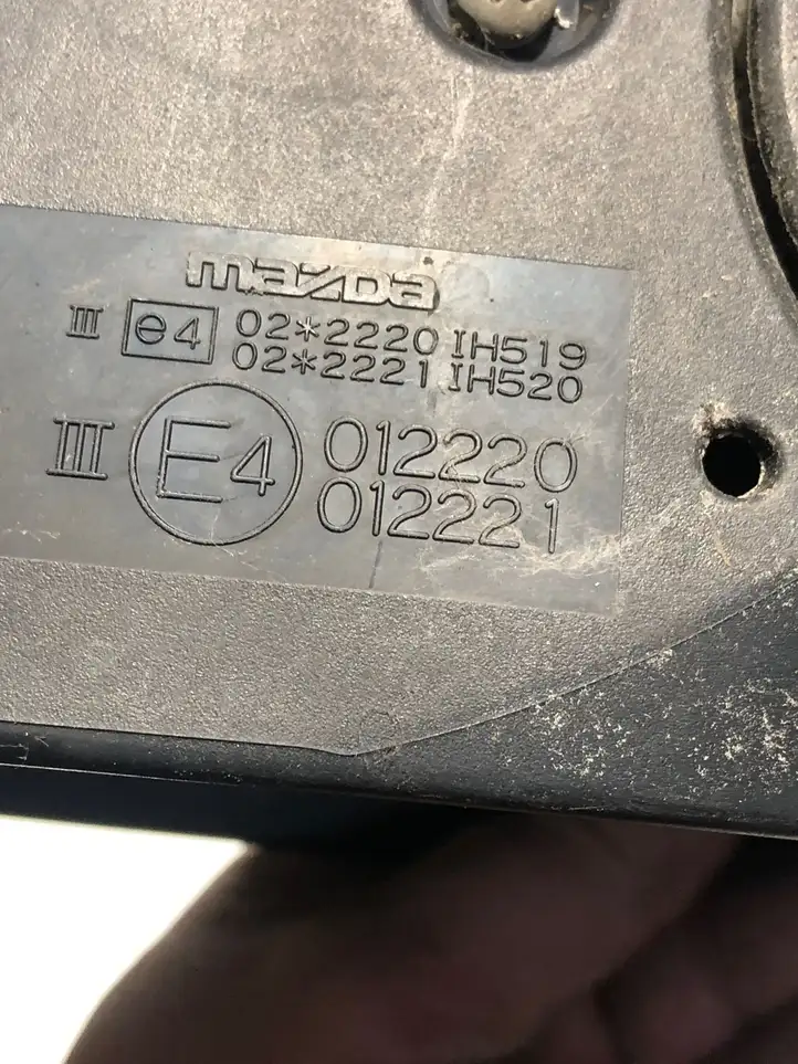 Mazda 3 I (2003 - 2006) E4012220 Боковое зеркало с электроприводом — фото 2