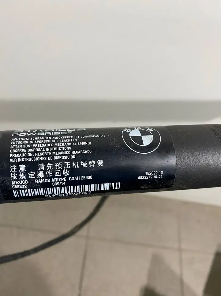 BMW X5 F15 (2013 - 2017) 4823279 Амортизатор крышки багажника — фото 2