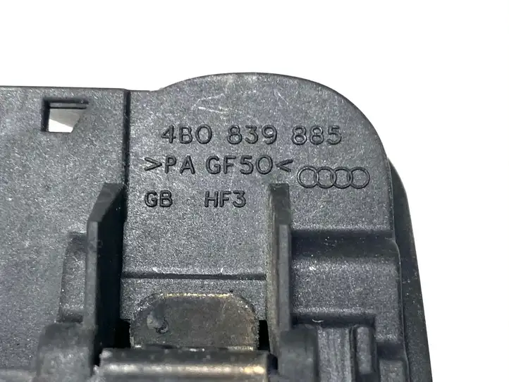 Audi A3/S3 8P (2008 - 2013) 4B0839885 Наружная ручка пиредней двери — фото 2