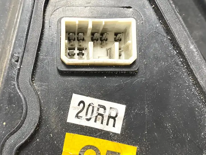Kia Sorento (2002 - 2006) 015754 Боковое зеркало с электроприводом — фото 6
