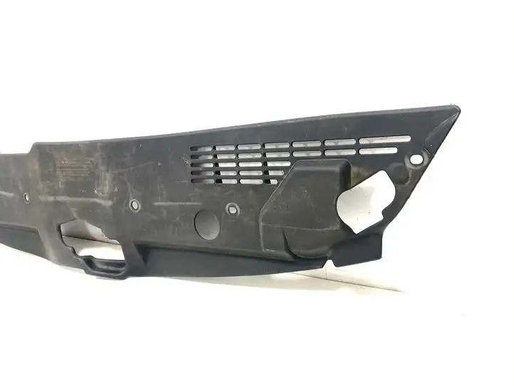 Toyota Corolla Verso AR10 (2004 - 2009) 532890F010 Облицовка радиатора — фото 5