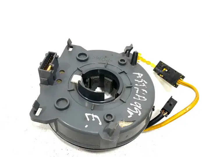 Opel Astra G (1998 - 2004) 90588757 Контактное кольцо SRS — фото 2