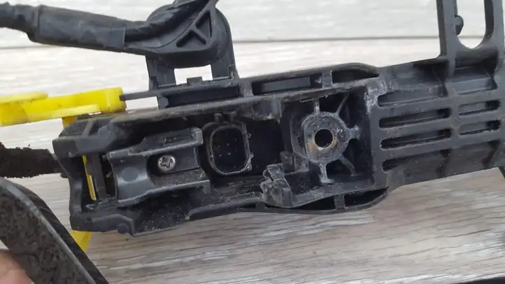 Toyota Prius+ (ZVW40) (2011 - 2018) Наружная ручка двери — фото 4