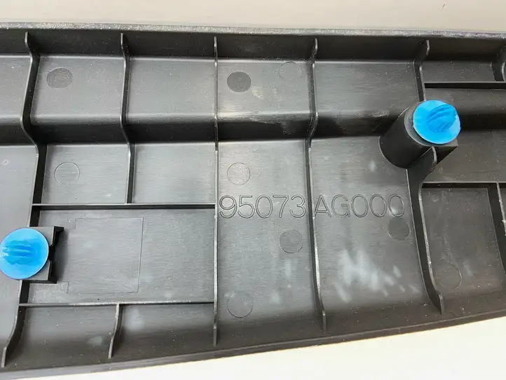 Subaru Outback (2007 - 2009) 95073AG001JC Отделка порога багажника — фото 5
