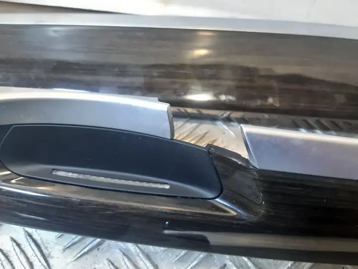 BMW 7 F01 (2008 - 2016) 9115576 Отделка внутренней панели салона — фото 21