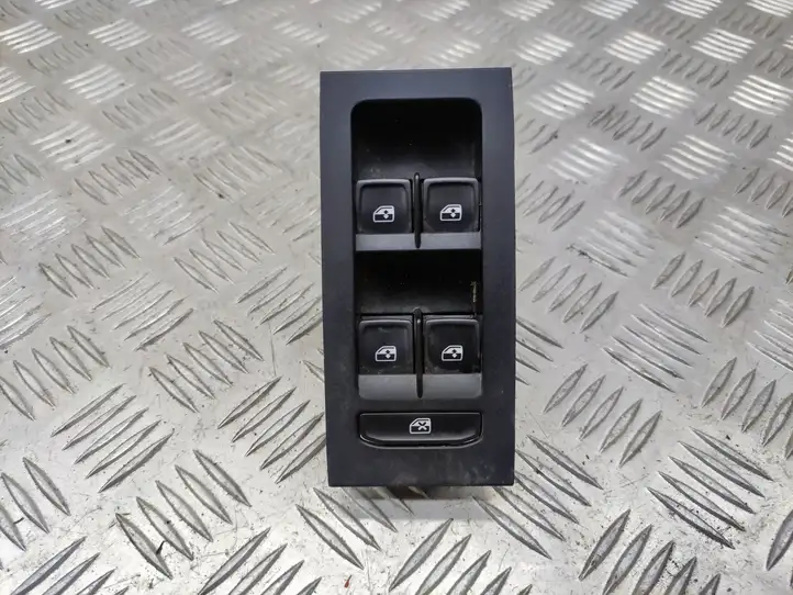 Skoda Octavia Mk3 (5E) (2013 - 2019) 5E0959857A Блок кнопок стеклоподъемников — фото 1