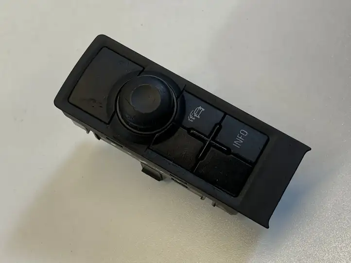 Audi A3/S3 8P (2004 - 2008) 8P0919721 Другие включатели / ручки/ переключатели — фото 1
