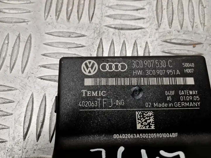 Volkswagen PASSAT B6 (2005 - 2010) 3C0907530C Модуль Gateway — фото 3
