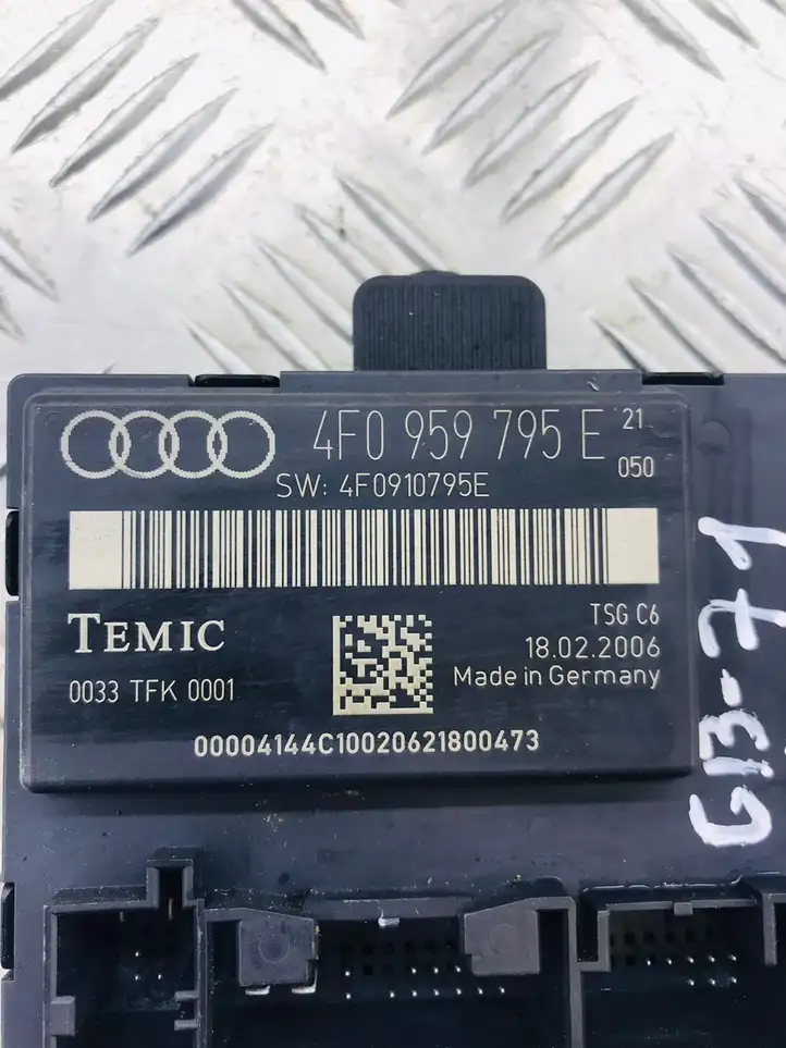 Audi A6 S6 C6 4F (2004 - 2008) 4F0959795 Блок управления дверью — фото 2