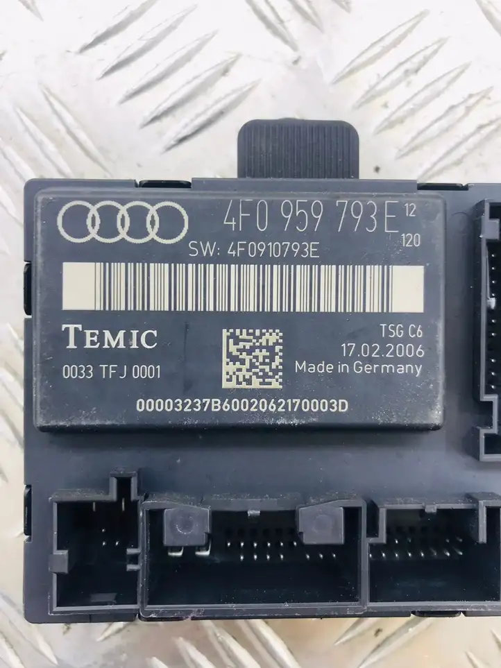 Audi A6 S6 C6 4F (2004 - 2008) 4F0959793 Блок управления дверью — фото 3