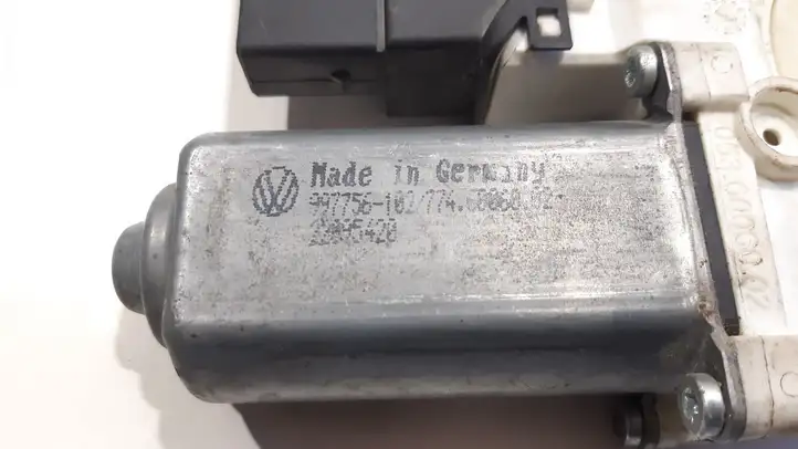 Volkswagen PASSAT B6 (2005 - 2010) 997756102 Стеклоподъемник задней двери — фото 4