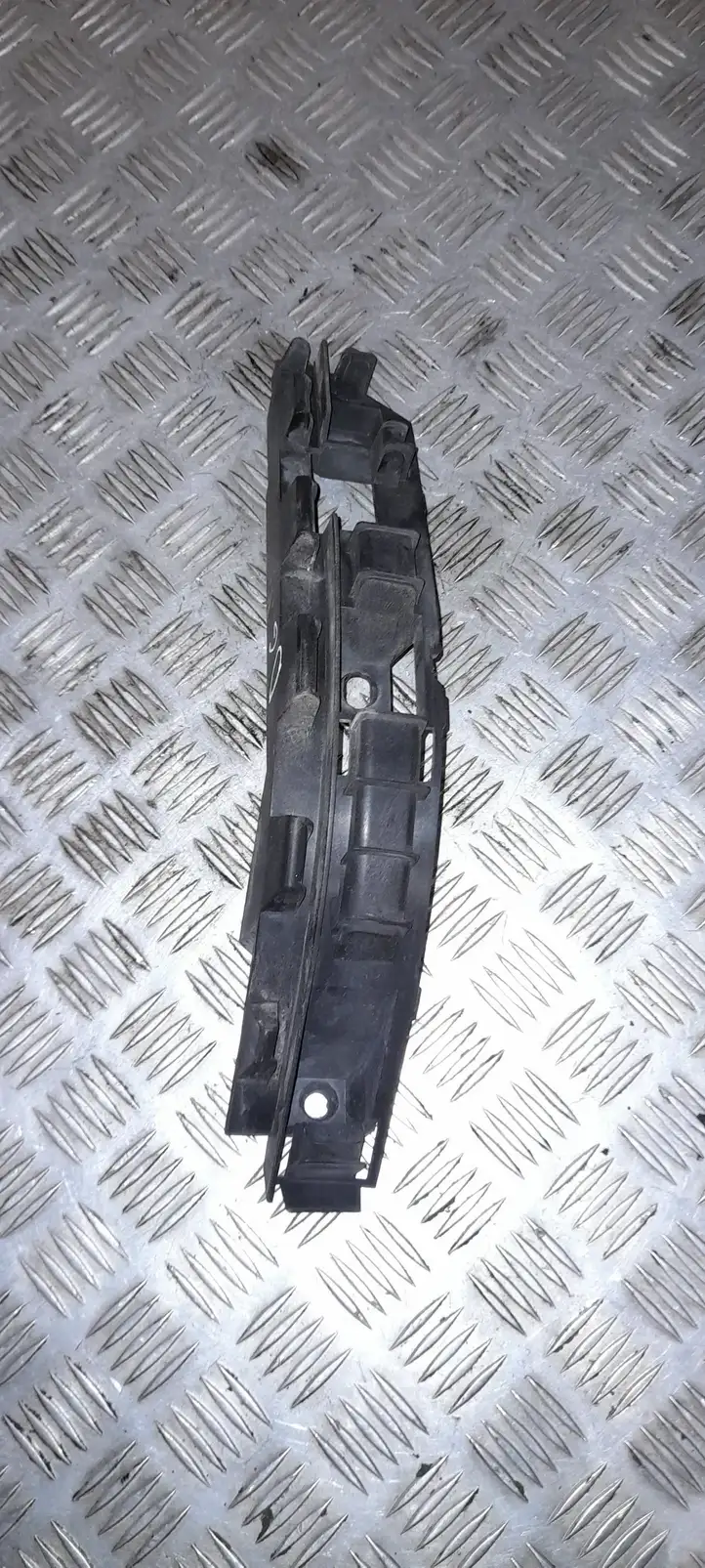 BMW 7 E65 E66 (2001 - 2008) 7012290 Кронштейн заднего бампера — фото 2