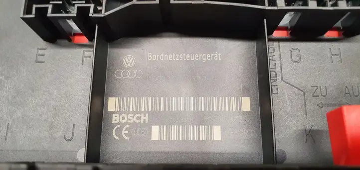 Volkswagen PASSAT B6 (2005 - 2010) 3C0937049J Модуль комфорта — фото 7