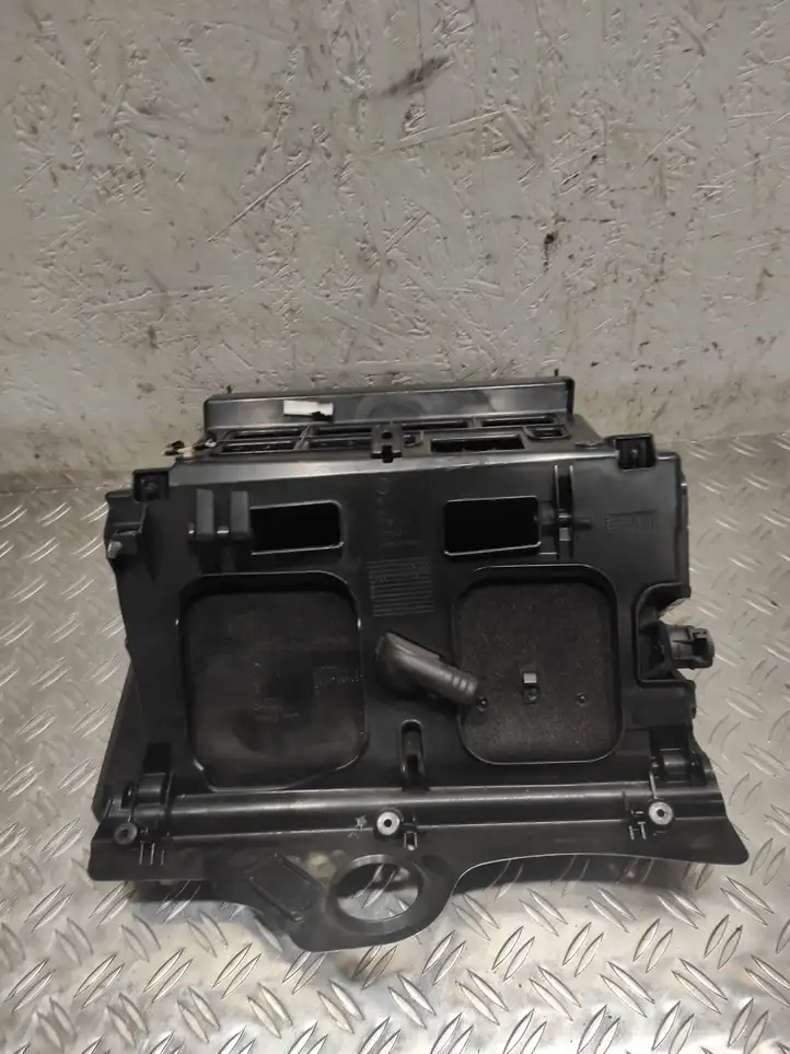Volkswagen PASSAT B6 (2005 - 2010) 3C0857114 Вещевой ящик — фото 3