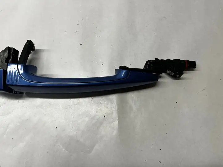 BMW 2 F22 F23 (2013 - 2017) 7329378 Наружная ручка раздвижной двери — фото 6