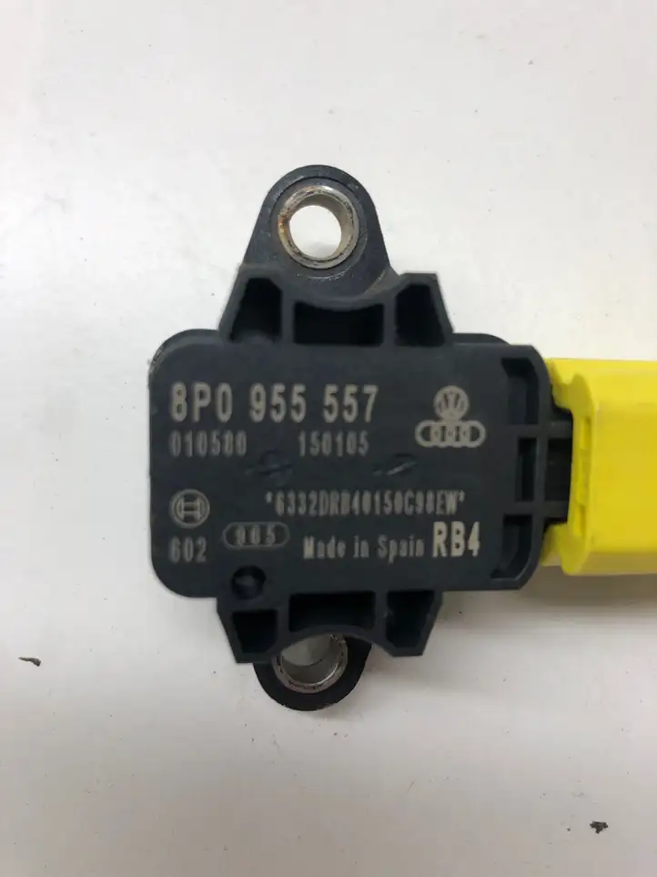 Audi A3/S3 8P (2005 - 2008) 8P0955557 Датчик удара SRS — фото 2