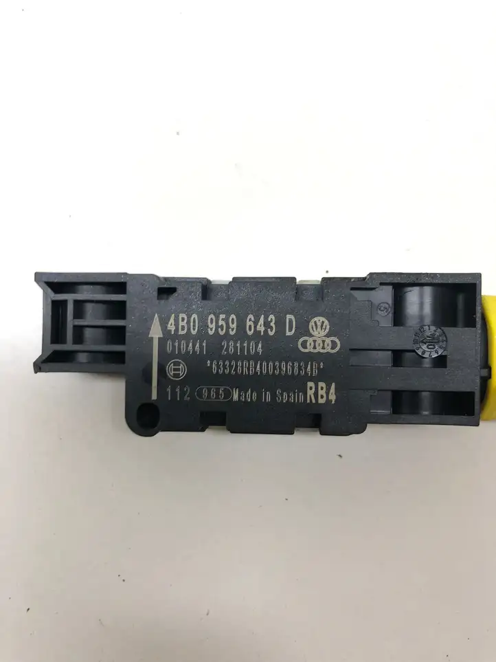 Audi A3/S3 8P (2005 - 2008) 4B0959643D Датчик удара SRS — фото 2