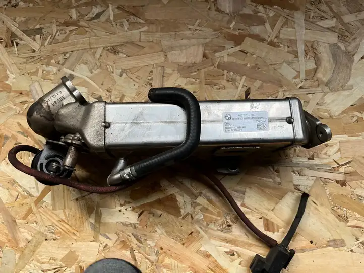BMW 3 F30 F35 F31 (2012 - 2018) 7810751 Охладитель клапана EGR — фото 3