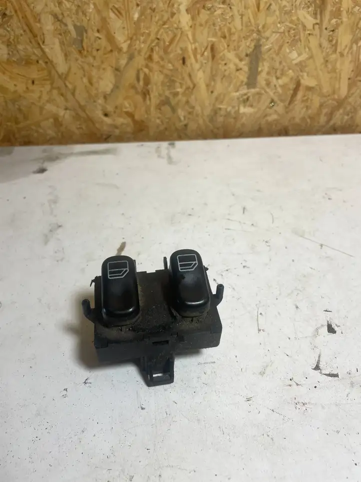 Mercedes-Benz ML W163 (1997 - 2005) 1638203110 Блок кнопок стеклоподъемников — фото 1