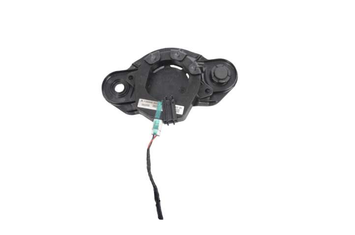 100562700B Tesla Model S Interjero komforto antena