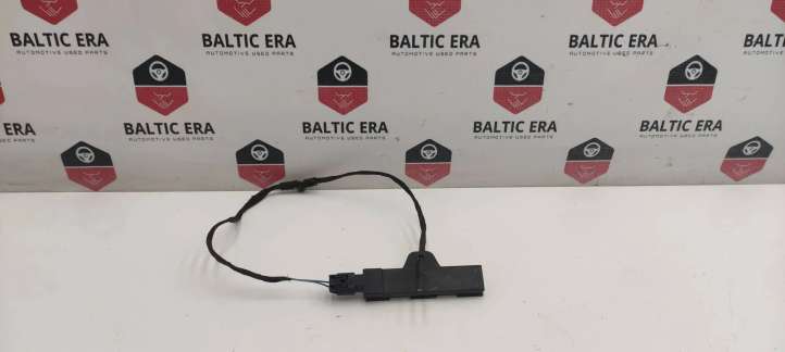 9220831 BMW 5 F10 F11 Interjero komforto antena