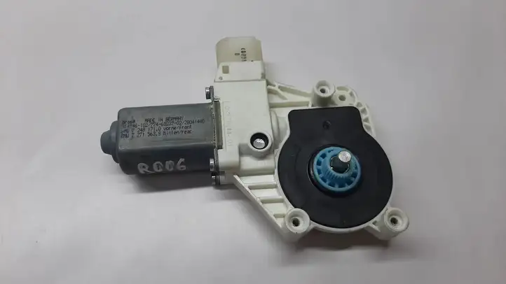 BMW 5 F10 F11 (2009 - 2016) 914546102 Стеклоподъемник задней двери — фото 1