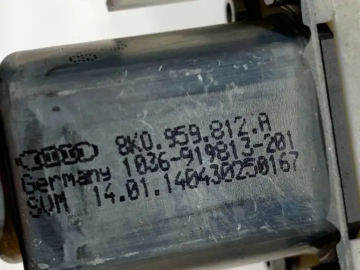 Audi A6 C7 (2011 - 2014) 8K0959812A Стеклоподъемник задней двери — фото 3