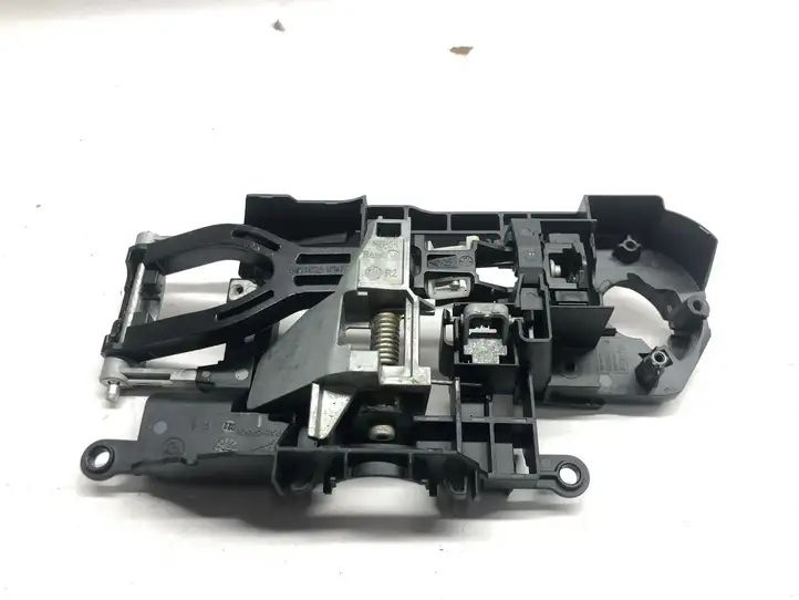 BMW 7 F01 (2008 - 2016) X4718722811 Замок задней двери — фото 1