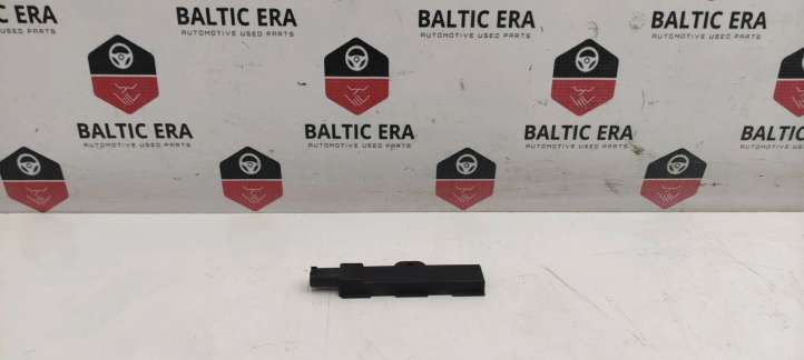 9220831 BMW 4 F36 Gran coupe Interjero komforto antena