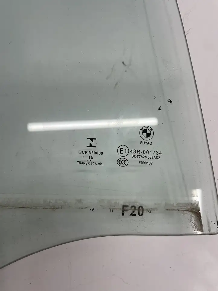 BMW 1 F20 F21 (2011 - 2019) Стекло задней двери — фото 2