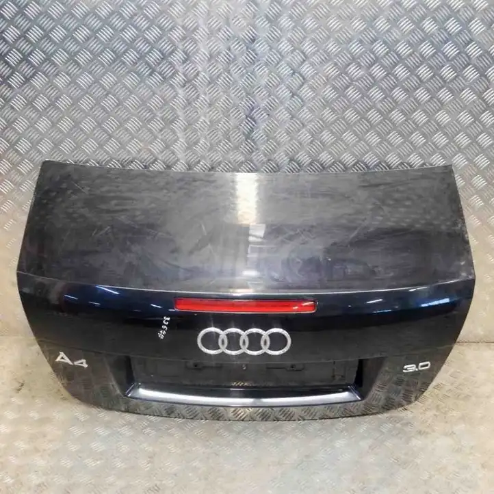 Audi A4 S4 B6 8E 8H (2000 - 2006) 8H0827023B Крышка багажника — фото 1