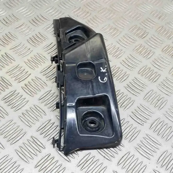 Mercedes-Benz A W176 (2012 - 2018) A1768850165 Кронштейн угловой части бампера — фото 2