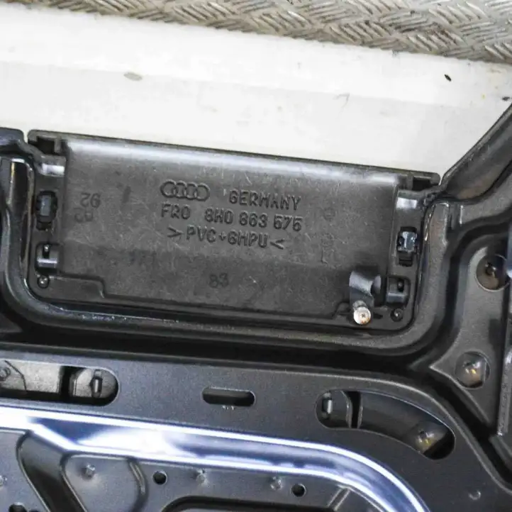 Audi A4 S4 B6 8E 8H (2000 - 2006) 8H0867877 Крышка багажника — фото 10