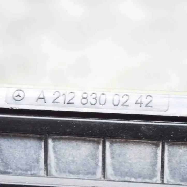 Mercedes-Benz E A207 (2010 - 2017) A2128300242 Вентиляционная решетка кузова — фото 6