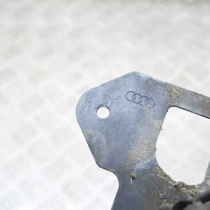 Audi A6 C7 (2014 - 2018) 4G0863190 Защита днища передней части — фото 5