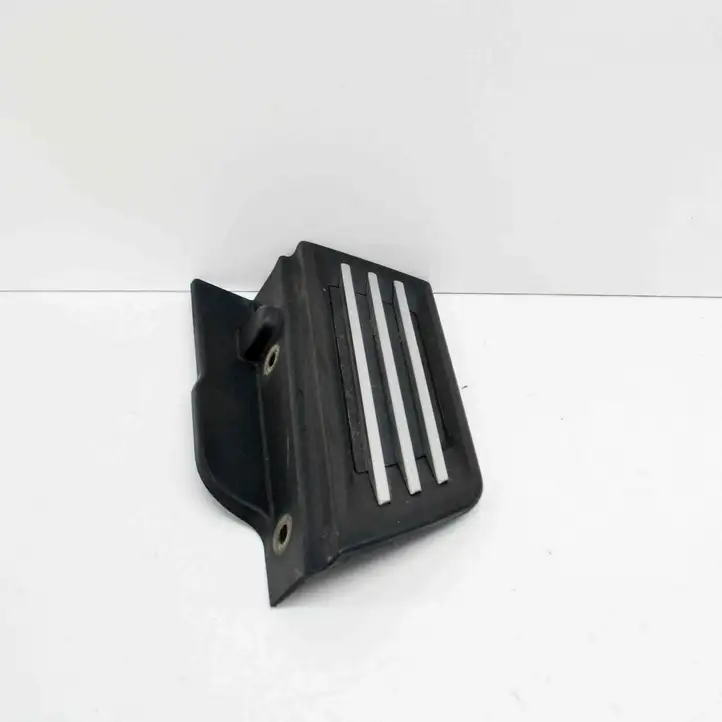 Dodge Nitro (2006 - 2011) 55157165AC Решетка в крыле — фото 4
