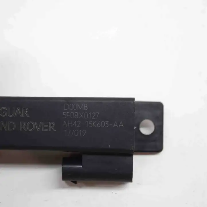 Land Rover Range Rover Sport L494 (2013 - 2017) AH4215K603AA Антенна бесключевого доступа — фото 7