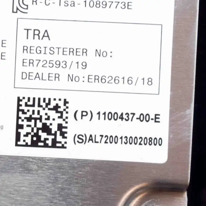 Tesla Model 3 (2017 - 2023) 110043700E Верхняя обшивка стойки B — фото 6
