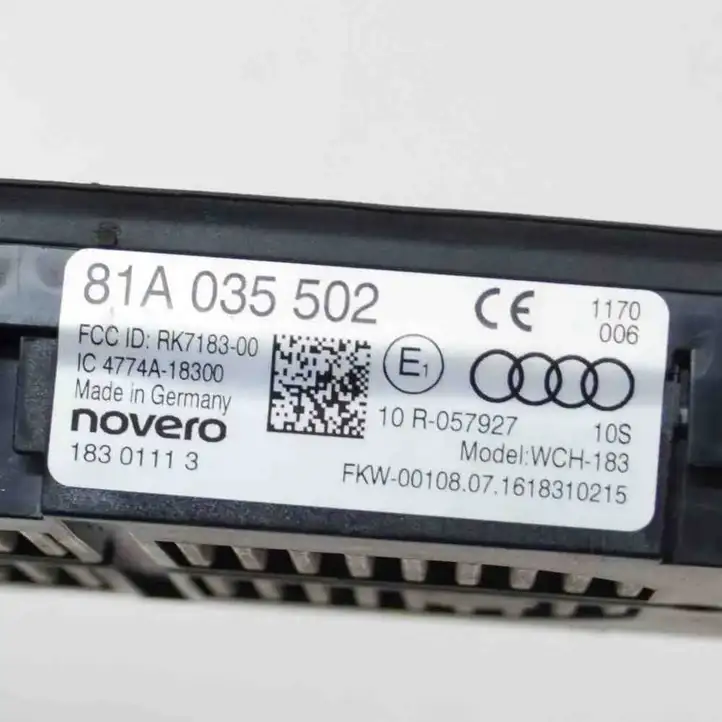 Audi A3/S3 8V (2012 - 2016) 81A035502 Модуль беспроводной зарядки — фото 4