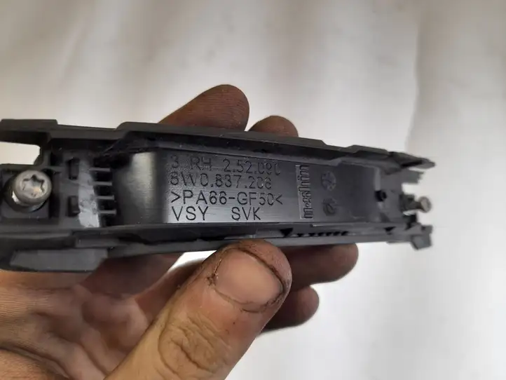 Audi A4 S4 B9 (2015 - 2019) 8W0837206 Наружная ручка задней двери — фото 3