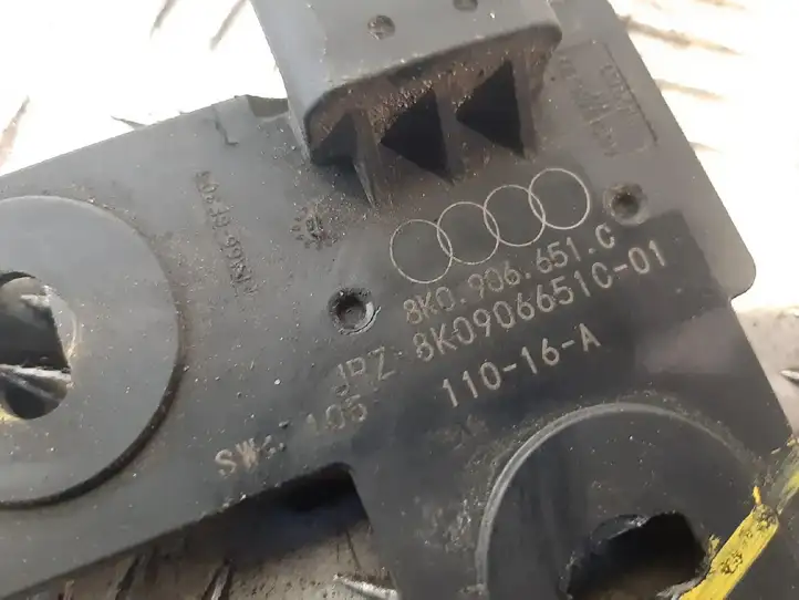 Audi A3/S3 8V (2012 - 2016) 8K0906651C Прочие блоки управления — фото 2
