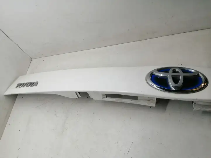 Toyota Prius (XW30) (2009 - 2015) 7681147070 Подсветка номера — фото 1