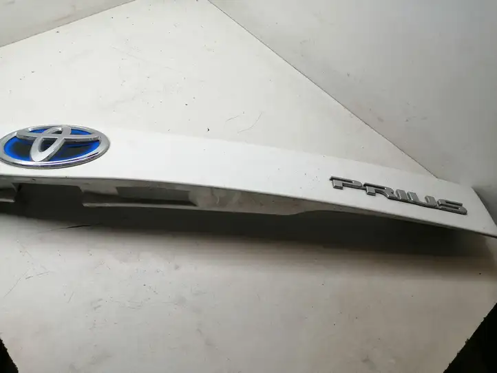 Toyota Prius (XW30) (2009 - 2015) 7681147070 Подсветка номера — фото 3