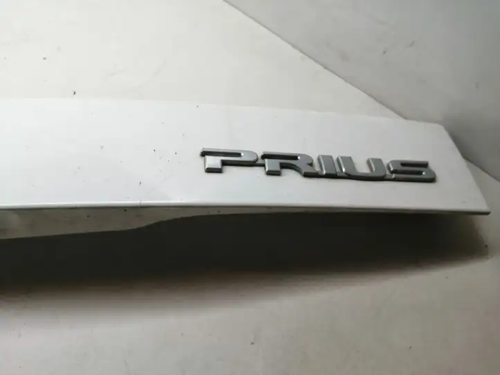 Toyota Prius (XW30) (2009 - 2015) 7681147070 Подсветка номера — фото 5