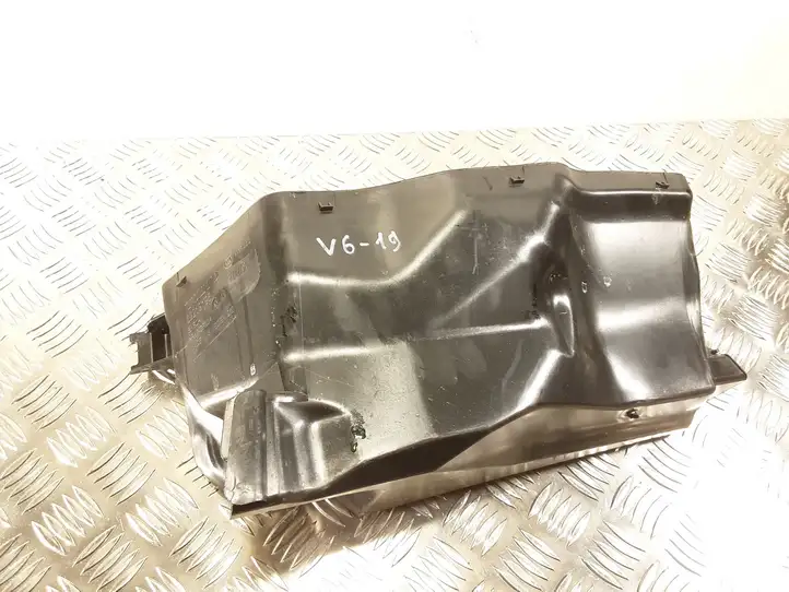 Volvo V60 (2018 - ) 32219198 Дефлектор воздуха — фото 2
