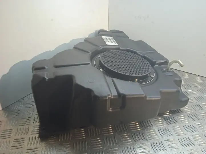 Jeep Grand Cherokee (2010 - 2021) 05064610ACA Сабвуфер — фото 3