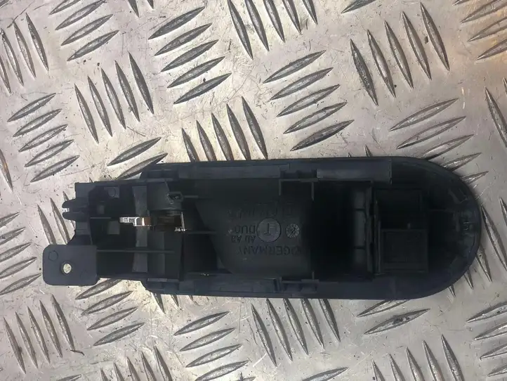 Volkswagen PASSAT B5.5 (2001 - 2005) 139700870 Внутренняя ручка двери — фото 2
